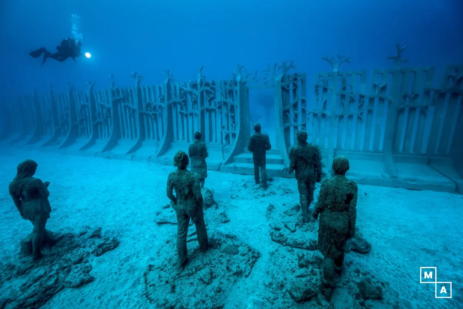 Underwater sculptures at Museo Atlántico by Jason deCaires Taylor, Lanzarote